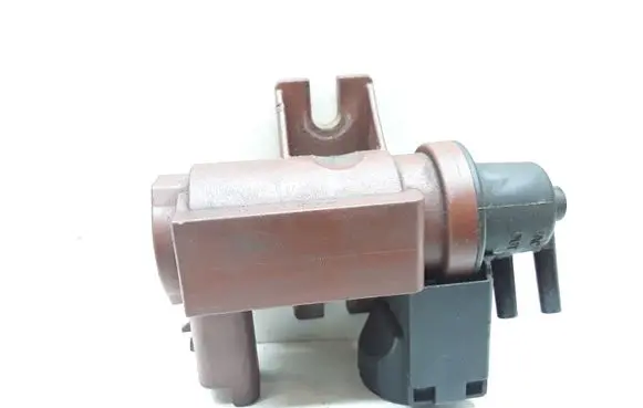 Volvo V70 Turbo solenoid valve 6G9Q9E882CA 70177100