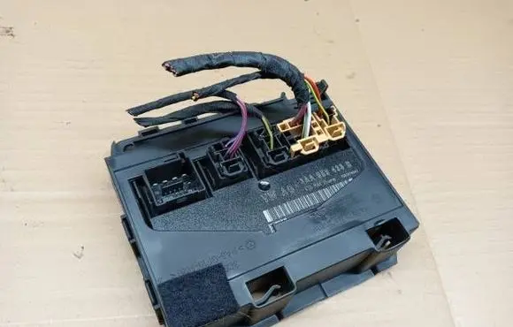 Volkswagen PASSAT B7 Comfort/convenience module 3AA959433B S0638H043