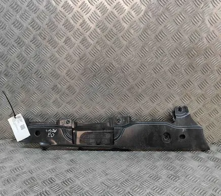 Land Rover Discovery 5 Fender mounting bracket HY3216150AA HY3216150AB