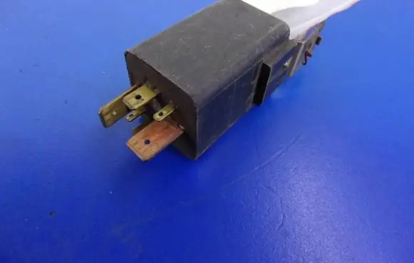 Ford Sierra Other relay 84FB6M092
