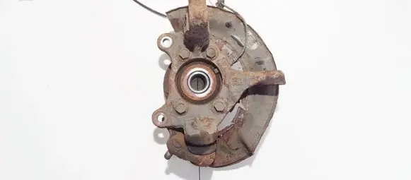 Toyota Auris 150 Front wheel hub