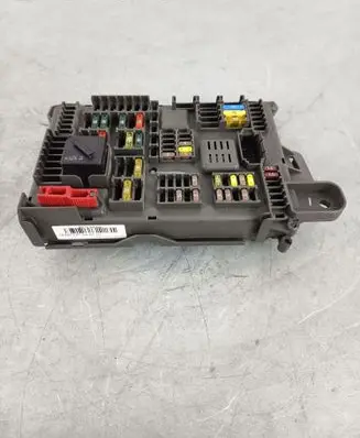BMW X6 E71 Fuse module 518954021A 693168704