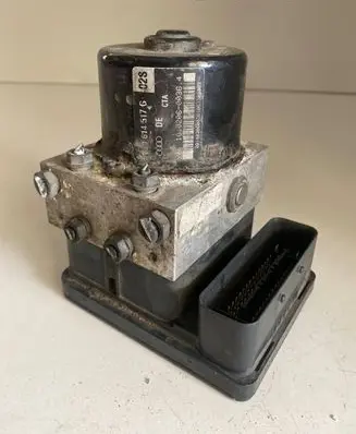 Audi A2 ABS Pump 8Z0907379D 8Z0614517G