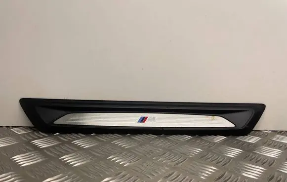 BMW 1 F20 F21 Front sill trim cover 8051037