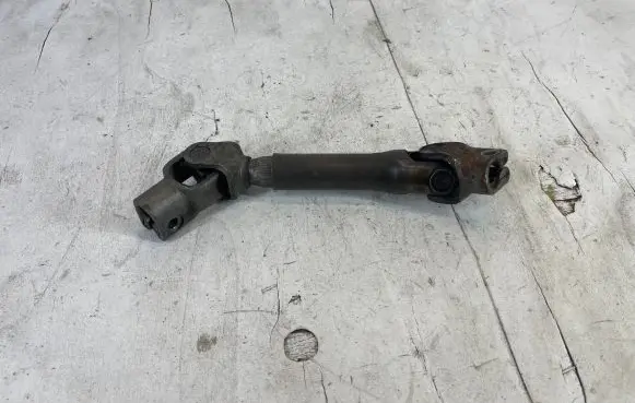 Opel Zafira B Steering column universal joint L4C8142L2