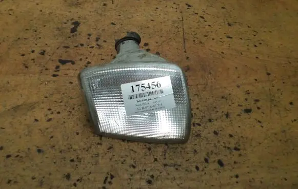 Seat Ibiza I (021A) Front indicator light