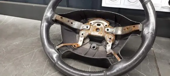 KIA Carnival Steering wheel
