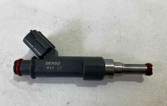 Toyota Corolla E210 E21 Fuel injector 232500T110