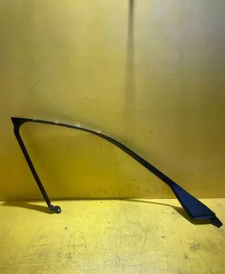 BMW X3 E83 Other front door trim element 3330209