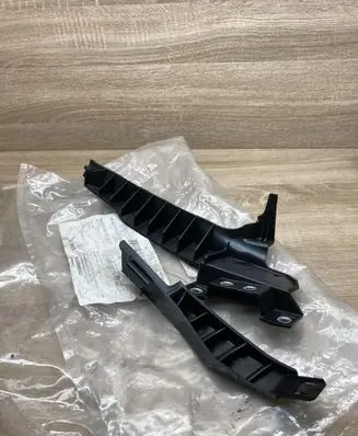 Opel Insignia A Front bumper mounting bracket 23158323 Leftside