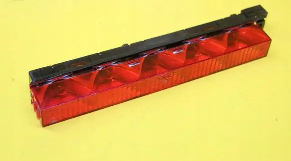 Ford Mondeo Mk III Third/center stoplight 1S71-13A613-AB