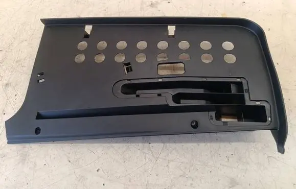 Mercedes-Benz A W169 Dashboard lower bottom trim panel A1696800139 1005463