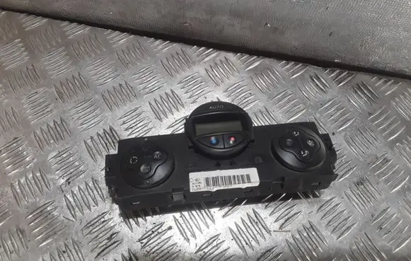 Renault Scenic II - Grand scenic II Climate control unit 8200344841