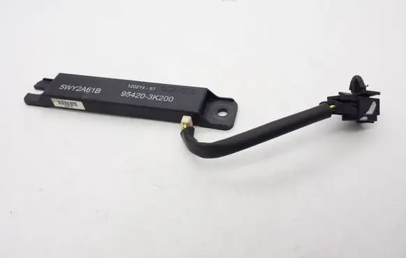 KIA Optima Aerial antenna amplifier 954203K200 5WY2A61B