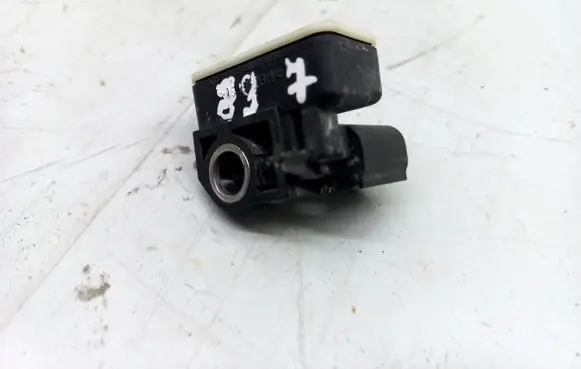 Porsche Cayenne (92A) Airbag deployment crash/impact sensor 7P0907508