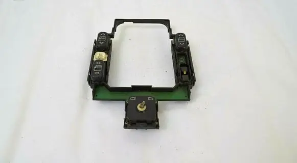 Mercedes-Benz E W210 Electric window control switch 2108200110