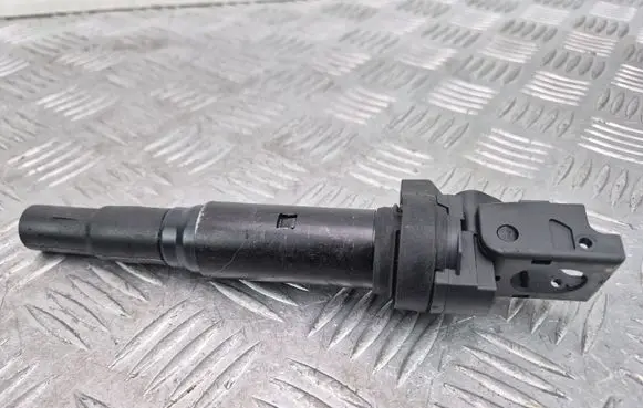 BMW 7 F01 F02 F03 F04 High voltage ignition coil 7562744