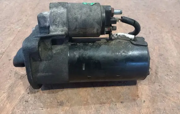 Volvo V70 Starter motor 1005031253