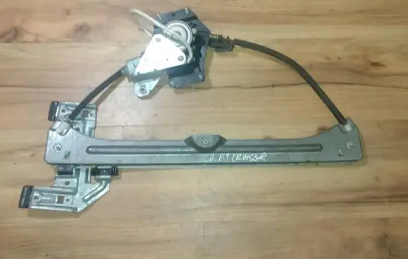 Chrysler PT Cruiser Sliding door window regulator with motor