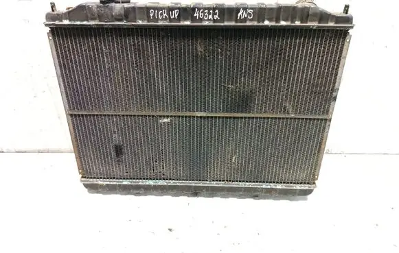 Nissan PickUp Coolant radiator