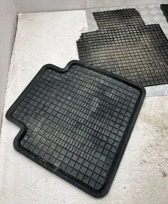 BMW 2 F46 Car floor mat set 