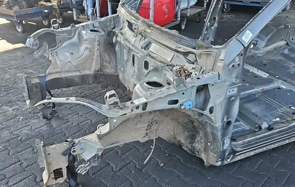 Toyota RAV 4 (XA40) Front side member IMPRK1563744