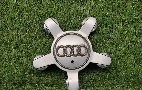 Original wheel cap