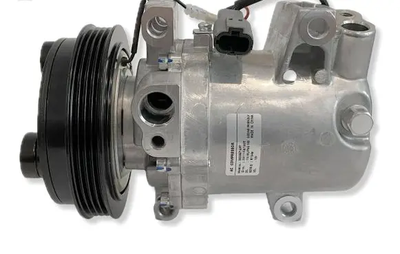 Subaru Impreza II Air conditioning (A/C) compressor (pump) 3B45045010 73111FE021 73111FE020