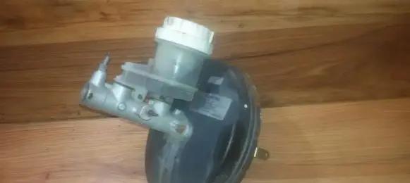 Mitsubishi Lancer Brake booster