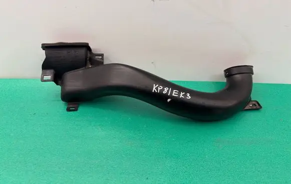 Renault Kangoo II Air intake duct part 39015X