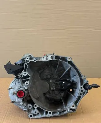 Peugeot Partner Manual 5 speed gearbox 20ET11