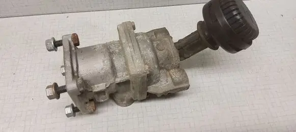 Mercedes-Benz Sprinter W901 W902 W903 W904 Other engine bay part