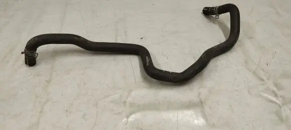Volvo XC90 Engine coolant pipe/hose 31338302