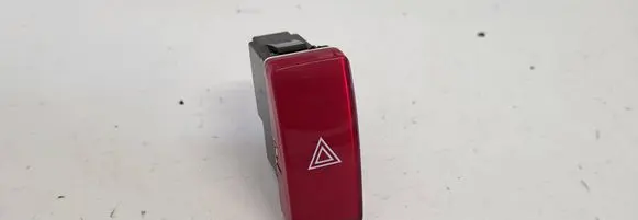 Honda CR-V Hazard light switch M3388