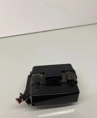 Mitsubishi Outlander Fuse module 3606NA MR301978 0451NA