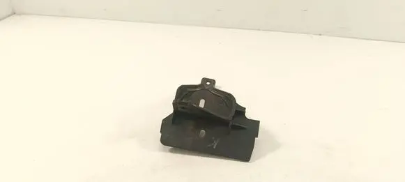 Audi A8 S8 D4 4H Front bumper mounting bracket 4H0807139