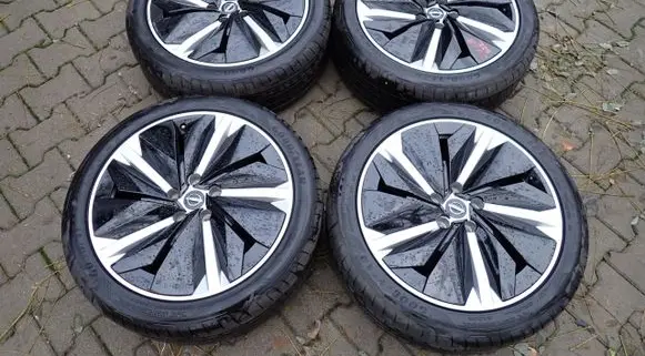 R19 alloy rim