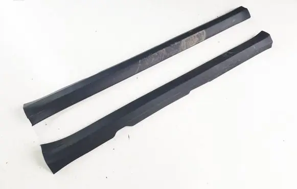 Foot area side trim