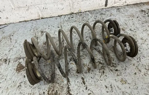 Opel Mokka B Rear coil spring