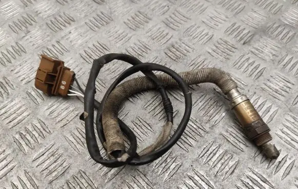 Audi A4 S4 B5 8D Lambda probe sensor 021906265AG 0258003741