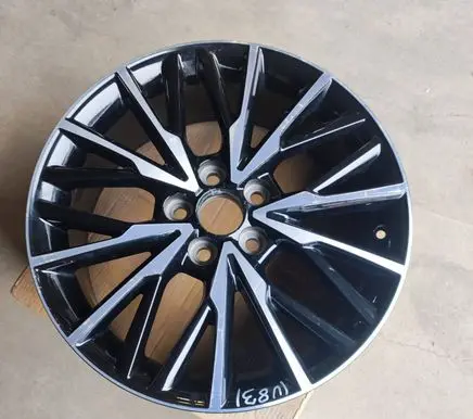 R18 alloy rim