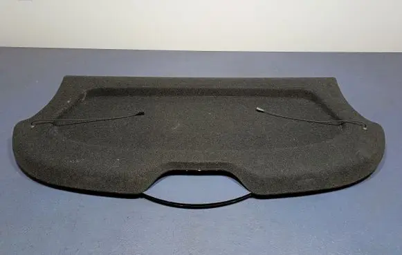 Parcel shelf