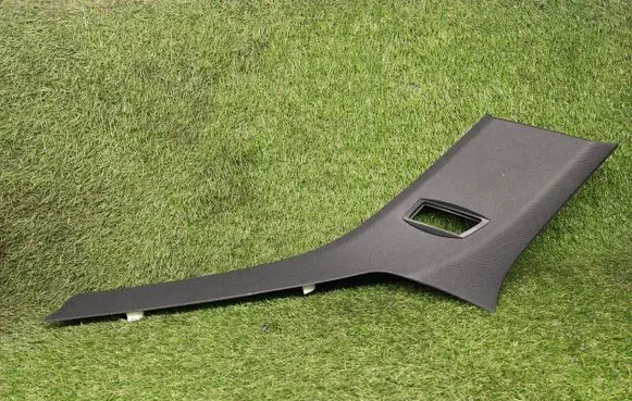 Mercedes-Benz C W204 (C) pillar trim A2046901925