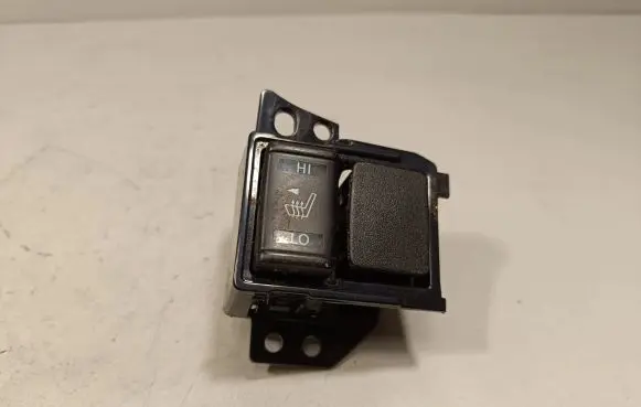 Nissan X-Trail T32 Seat heating switch 969U64CE2A