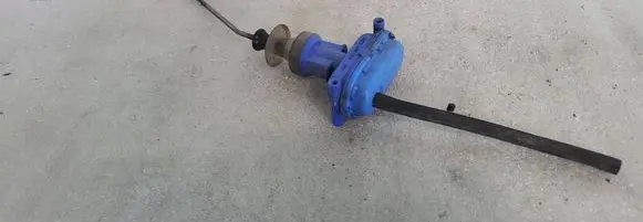 Audi 80 90 S2 B4 Central locking vacuum pump 893862153D