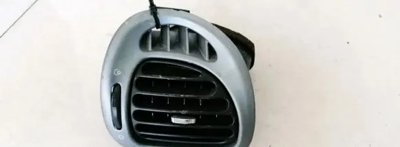 Citroen Xsara Picasso Dash center air vent grill UED