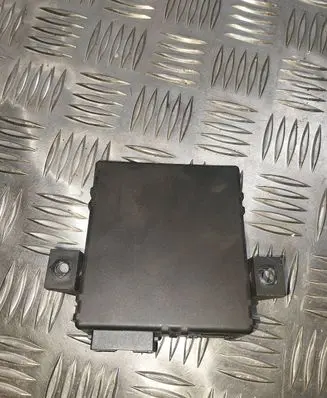 Audi A6 S6 C6 4F Gateway control module 4F0907468F