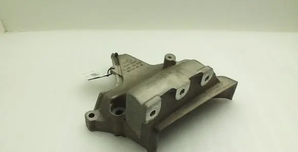 Skoda Fabia Mk3 (NJ) Engine mounting bracket 04C199207G