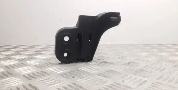 Audi A3 S3 8V Front bumper mounting bracket 8V5807329 5Q0962131
