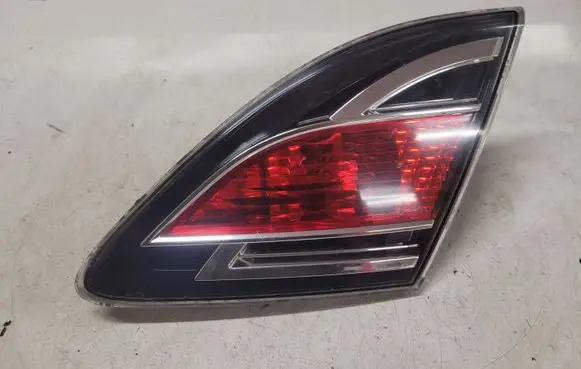 Mazda 6 Tailgate rear/tail lights GS1F513F0 13241055